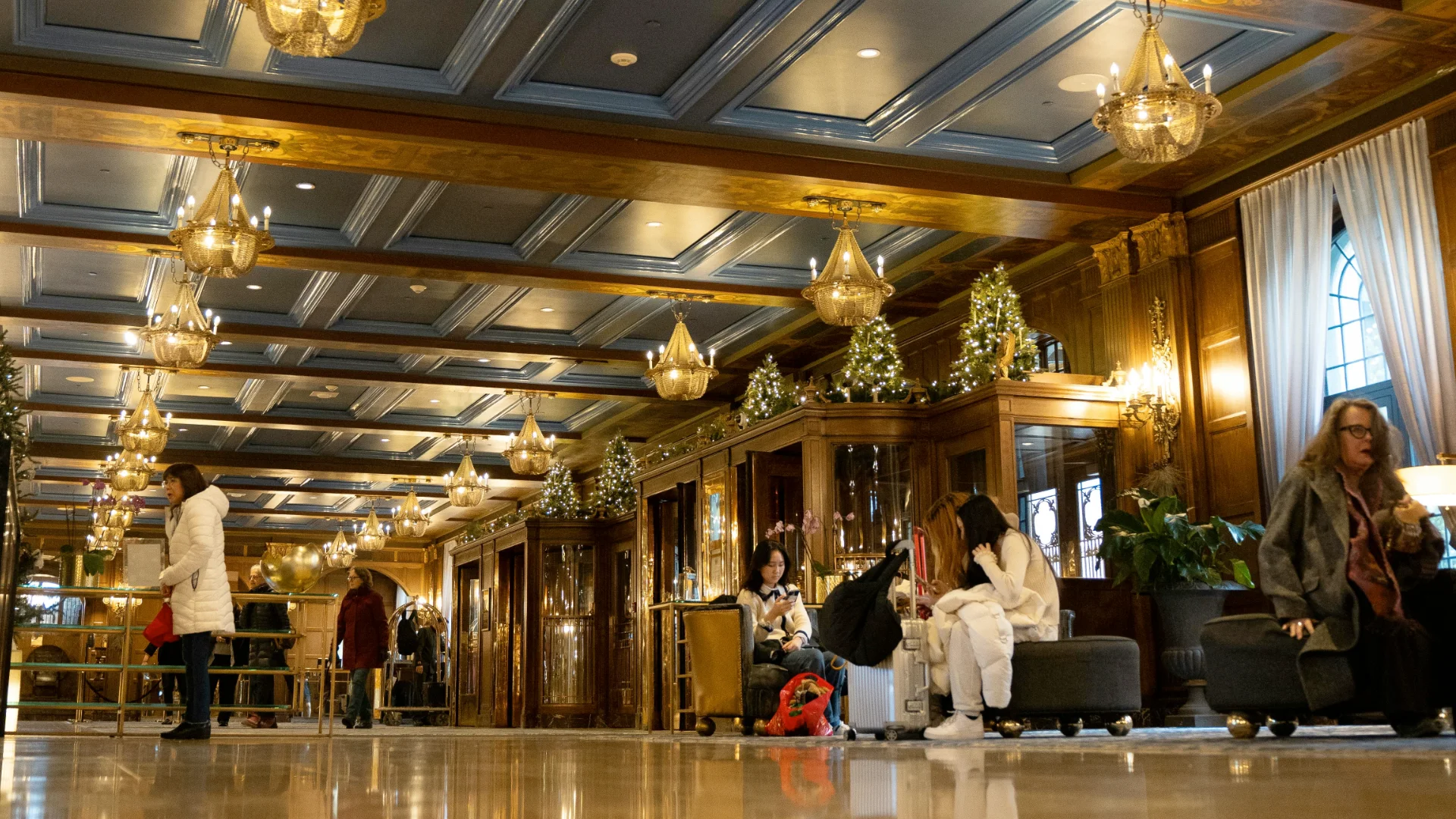 Hotel Kashvi Lobby